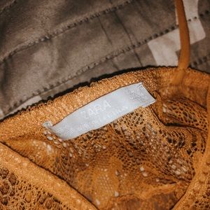 Zara Tops - Top Zara Tops - Top